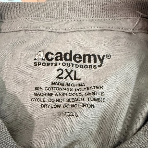 Academy Men's Short Sleeve Crew Neck Gray Record Graphic T-Shirt - Picture 5 of 5